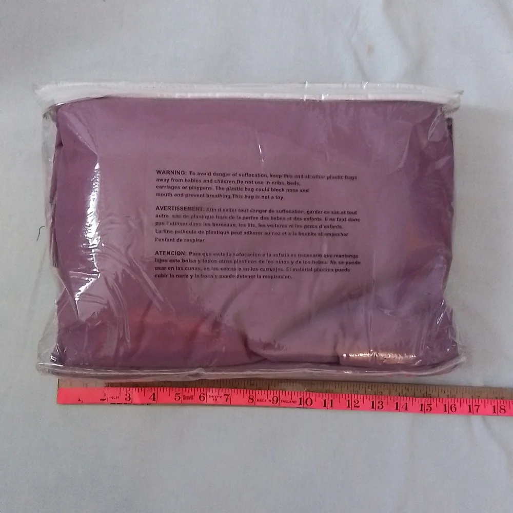 NIB- Brylane Home 4pc King Sheet Set